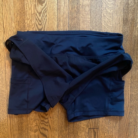 Reitmans HYBA Running & Gym short size: S - Picture 8 of 8